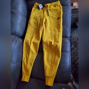 Mens nike tech pants size XS